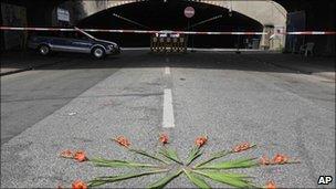 Tributes at Love Parade, 25 July