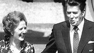 Thatcher and Reagan at Washington airport in 1983