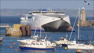 Condor Vitesse entering St Peter Port harbour