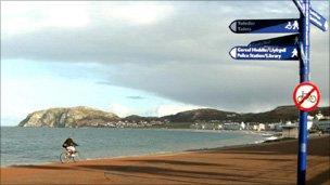 Llandudno promenade