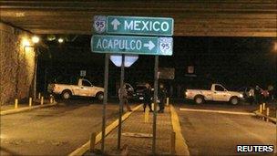 Bridge outside of Cuernavaca where the bodies were found