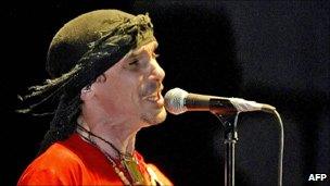 Manu Chao in Cuba, 2006