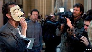 Anonymous anti-Scientology protester