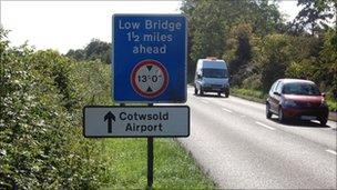 Misspelt Cotswold Airport sign