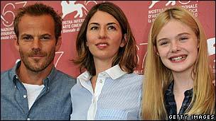 Sofia Coppola with actors Stephen Dorff (l) and Elle Fanning (r)