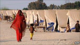 A tented relief camp for the flood victims in Pakistan, 5 September 2010