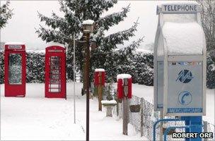 Mercury phone booth