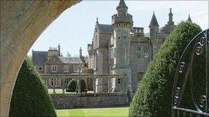 Abbotsford House