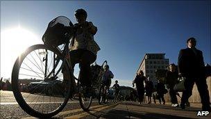 People on hire cycle during strike