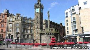 Tollbooth Tower and Merkat Cross, Glasgow