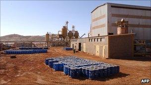 Areva facility at the Arlit uranium mine (file)