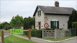 Former station between Dieppe and Forges les Eaux