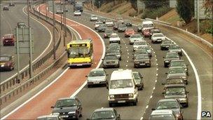 A lone bus uses the M4 bus lane to the west of London