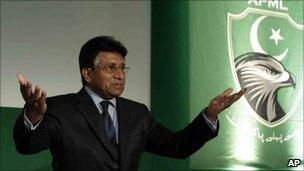 Pervez Musharraf in London, 1 Oct