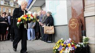 Pc Blakelock's widow lays a wreath at the memorial