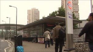 Canada Water Tube station