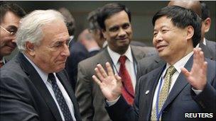 IMF head Dominique Strauss-Kahn (L) and Chinese finance minister Zhu Guangyao, Washington DC, 9 Oct 2010