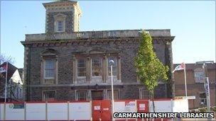 Llanelli library, including the Athenaeum