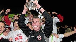 Derry City manager Stephen Kenny celebrates