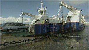 Sandbanks chain ferry