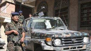 Yemeni policemen outside the state security court in Sanaa,Yemen