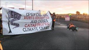 Ravenstruther protest