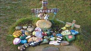 Sambo's grave