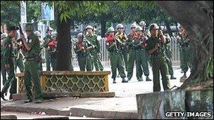 Armed police at monks protest, Burma