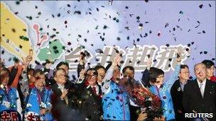 The Kuomintang celebrates its victory in the Taipei constituency