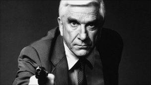 Leslie Nielsen as Lt Frank Drebin