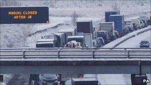 Traffic congestion on the M8 in Lanarkshire after it was closed due to snow