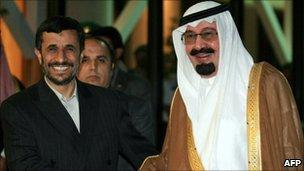 Iranian President Mahmoud Ahmadinejad (left) with Saudi King Abdullah, file pic from 2007