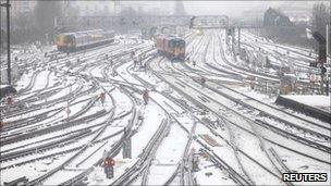 Trains in Clapham Junction