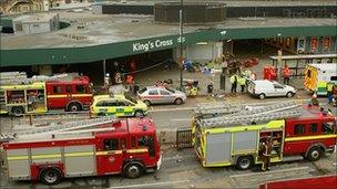 Emergency services outside King's Cross station on 7 July 2005
