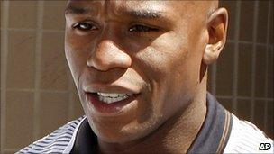 Floyd Mayweather Jr (file image)