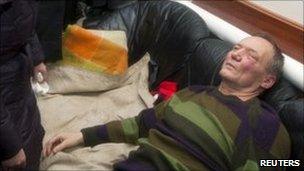 Injured opposition candidate Vladimir Neklyaev. Photo: 19 December 2010