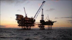 Oil platform