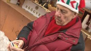 Estonian man with calculator