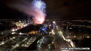 Hogmanay 2011 celebrations in Edinburgh city centre