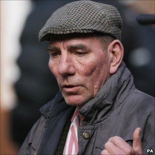 Pete Postlethwaite