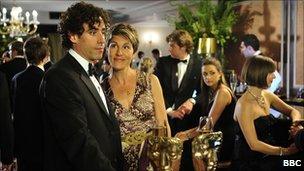 Stephen Mangan and Tamsin Greig in Episodes