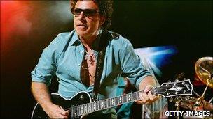 Journey guitarist Neal Schon