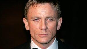 Daniel Craig