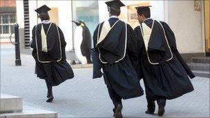 Graduates LSE (file pic)