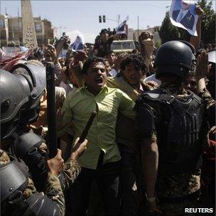 Anti-government protest in Sanaa (22 January 2011)