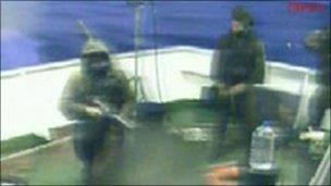 TV image said to show Israeli commandos on board ship