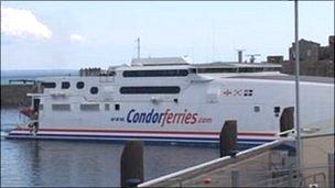 Condor Rapide arriving at Jersey harbour