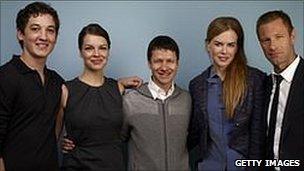 Rabbit Hole cast Miles Teller, Tammy Blanchard, Nicole Kidman and Aaron Eckhart pose with director John Cameron Mitchell (centre)