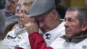 Members of Anadir at a news conference in Getafe 27 Jan 2011