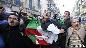 Demonstration in Algiers, 22 Jan 2011